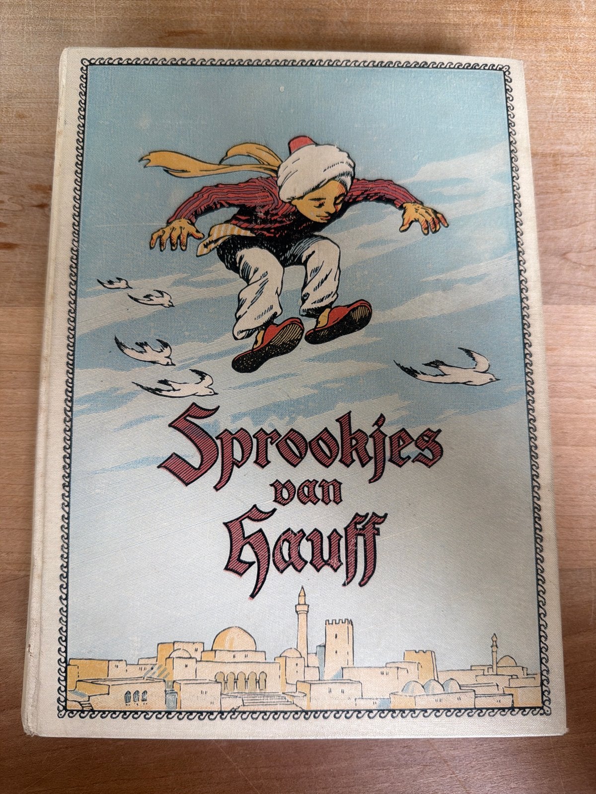 Sprookjes van Hauff - Klassiek sprookjesboek, Boeken, Ophalen of Verzenden, Gelezen