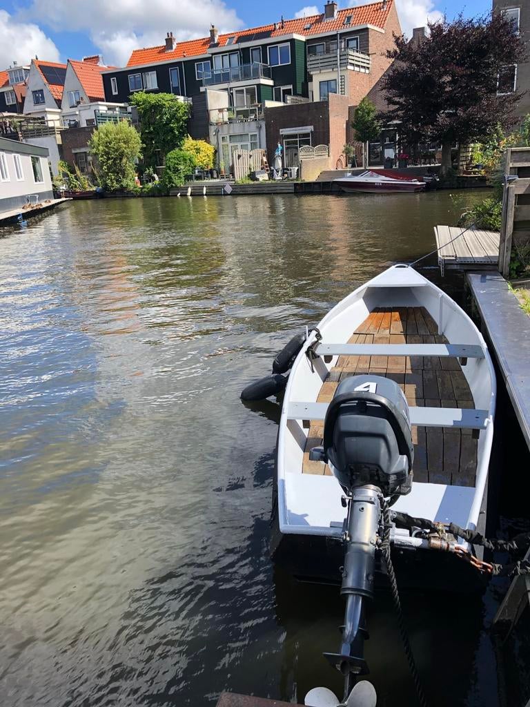 Stalen sloep met Yamaha 4 pk 4-takt buitenboordmotor, Watersport en Boten, Ophalen, Gebruikt, Tot 10 pk, Staal