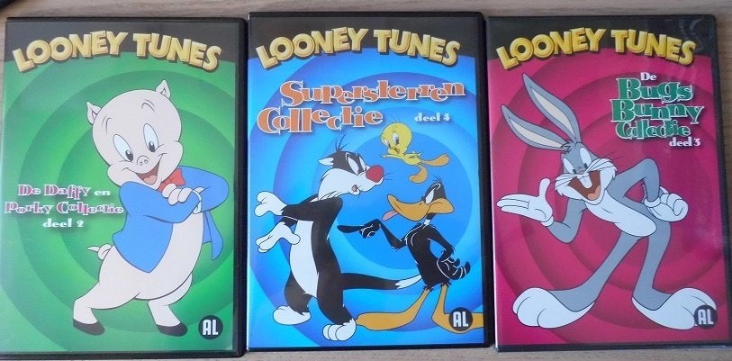 3 DVD box LOONEY TUNES, Classic Cartoons & Casper spookje, Alle leeftijden, Ophalen of Verzenden, Zo goed als nieuw, Amerikaans