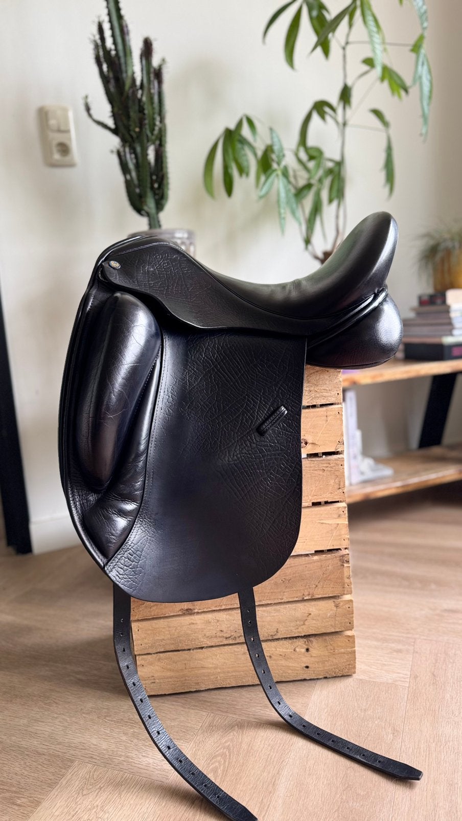 Uniek! KM Custom dressuurzadel 17,5 inch en wijde boom, L (17.5 inch), Dressuur, Wijd, KM Worldriding
