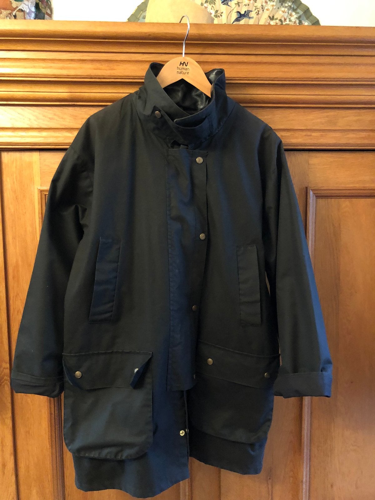 2 st. Dames WAX coats. Een lange en een op de knie koopje, Kleding | Dames, Jassen | Winter, Gedragen, Maat 42/44 (L), Zwart, Ophalen