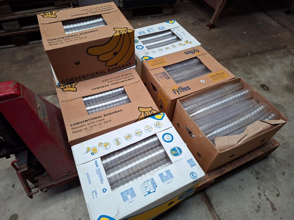 Grote partij polycarbonaat hardcups, ca 2200 stuks, Ophalen, Zo goed als nieuw