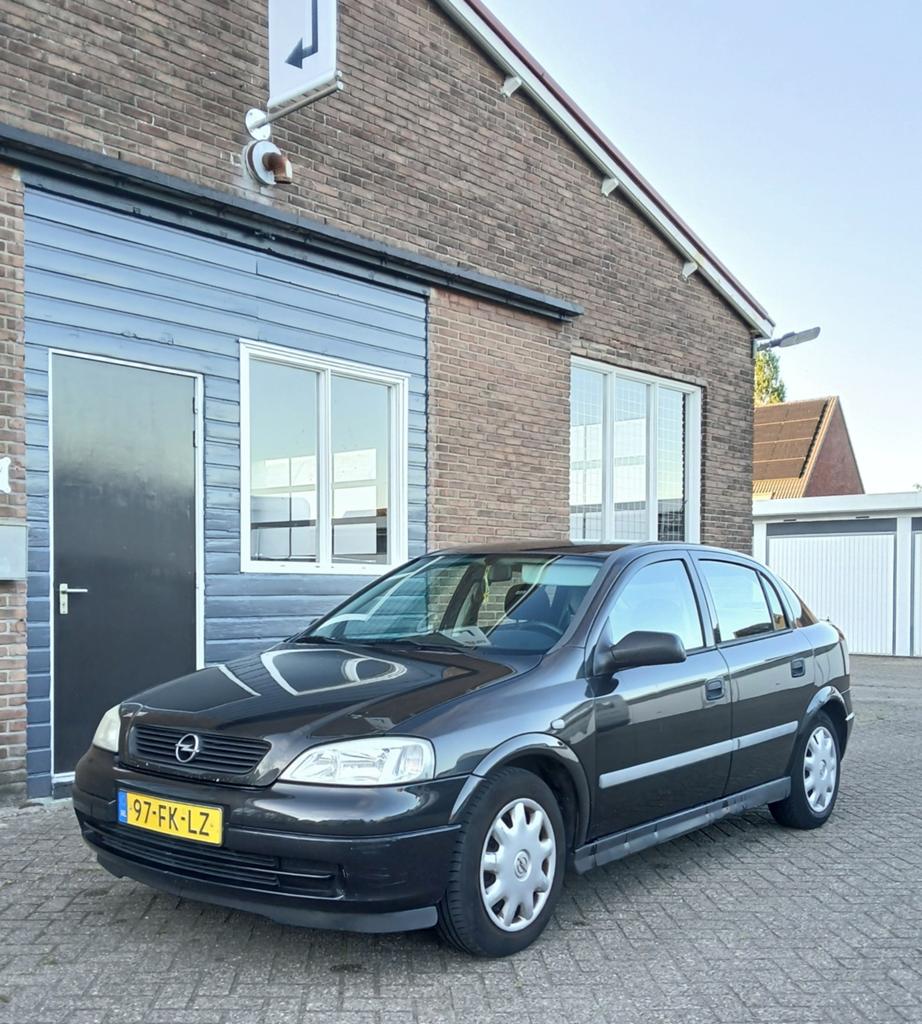 Opel Astra G 1.6 8v *AUTOMAAT* Bj.2000, Auto's, Opel, Bedrijf, Astra, ABS, Airbags, Centrale vergrendeling, Cruise Control, Electronic Stability Program (ESP)