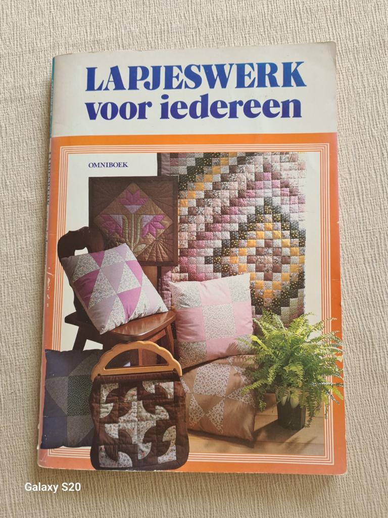 Lapjeswerk voor iedereen - Omniboek, Ophalen of Verzenden, Gelezen, Borduren en Naaien, Onbekend