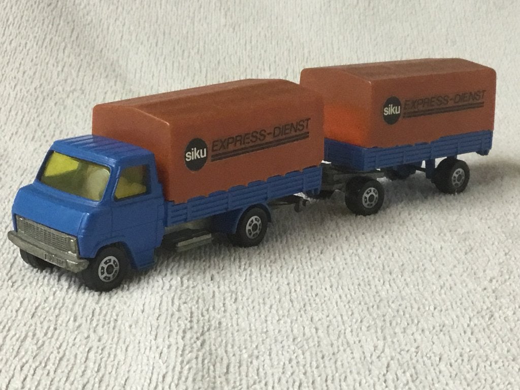 Hanomag vrachtwagen met aanhanger met huiven, Ophalen of Verzenden, Zo goed als nieuw, Bus of Vrachtwagen, SIKU