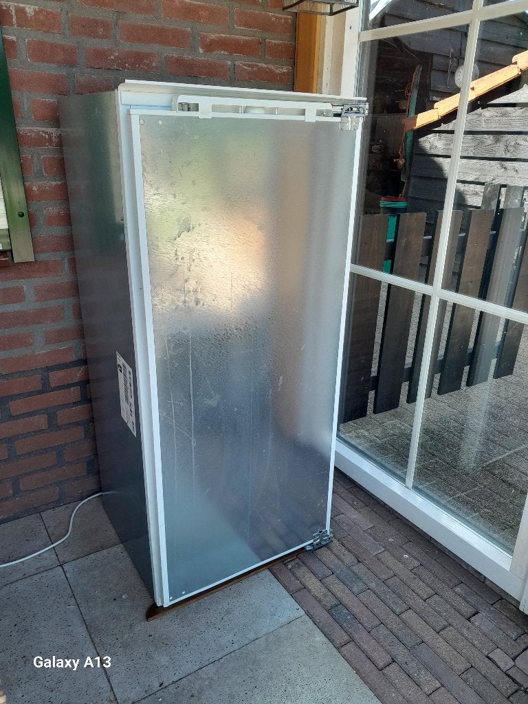 Inbouwkoelkast, Witgoed en Apparatuur, 200 liter of meer, Energieklasse A of zuiniger, 45 tot 60 cm, Ophalen