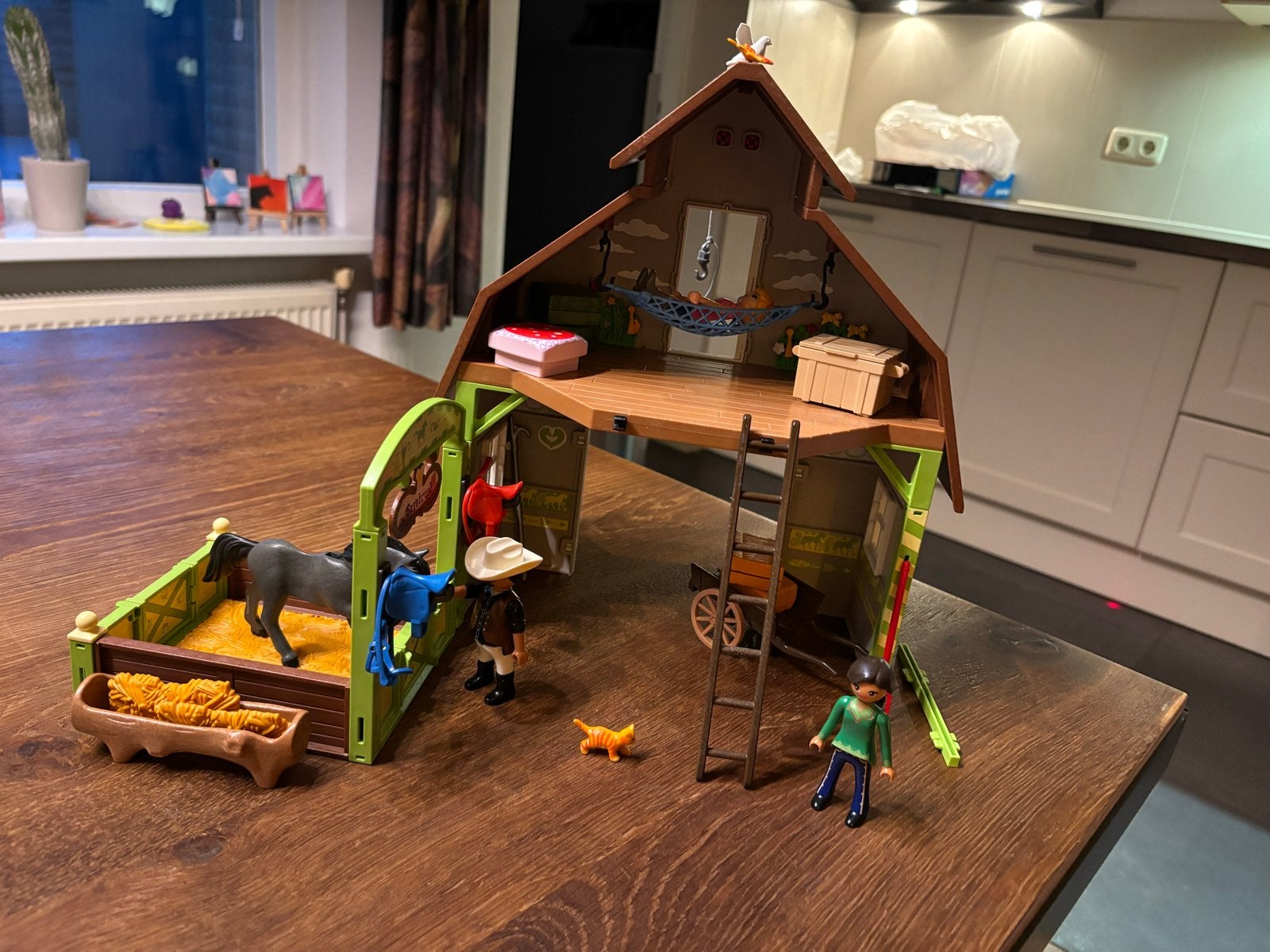 Playmobil Spirit Paardenstal met Lucky & Spirit, Ophalen of Verzenden, Zo goed als nieuw, Jongen of Meisje