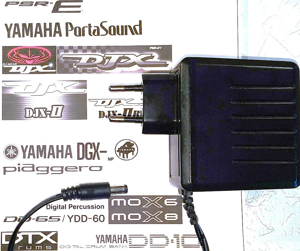 Yamaha Adapter Optimark PA-226 12V 10V 1.5A 2A 3A Keyboard, Ophalen of Verzenden, Nieuw, Instrument