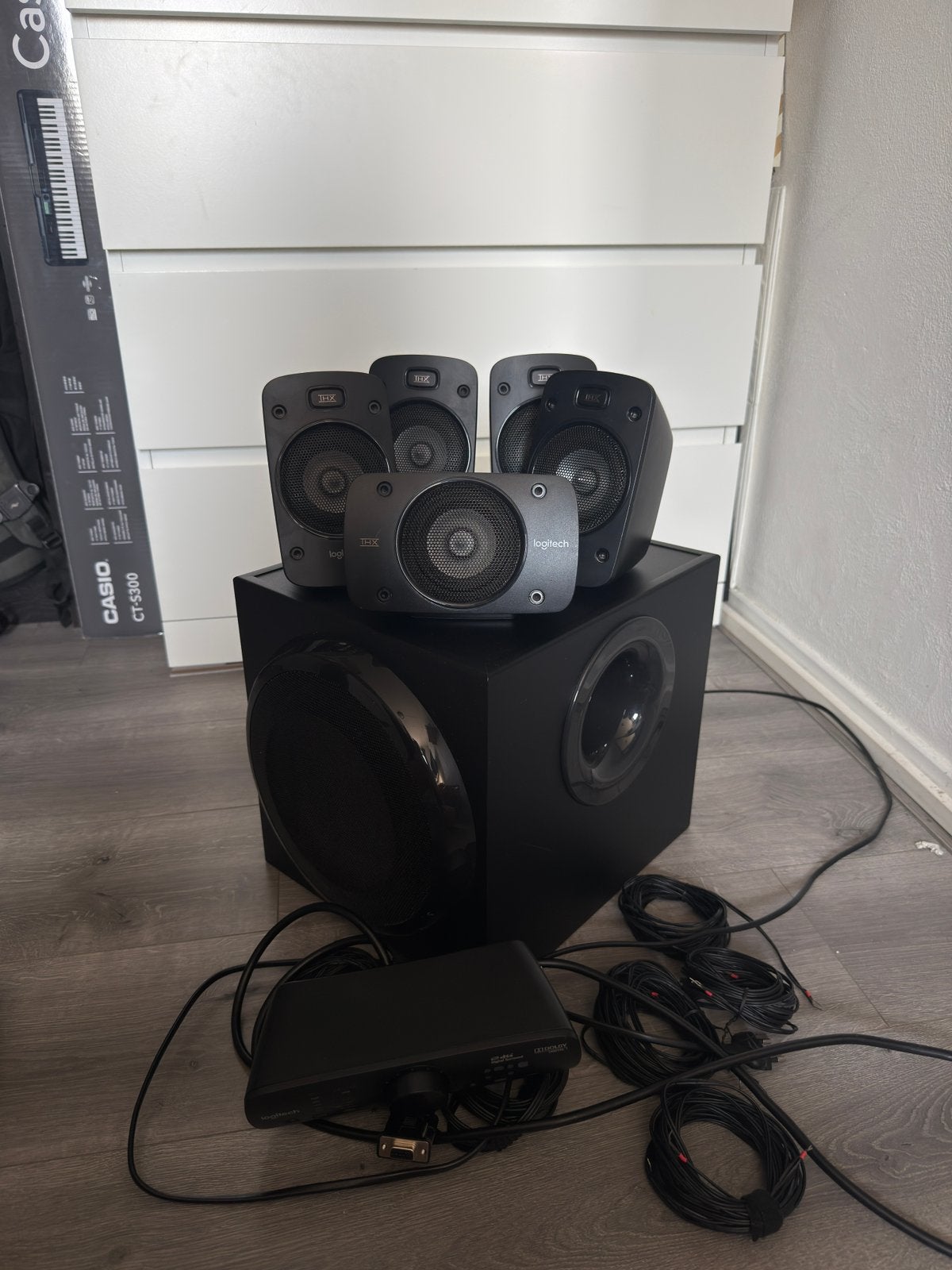 Logitech Z906 - 5.1 Spreakerset, Ophalen, Zo goed als nieuw
