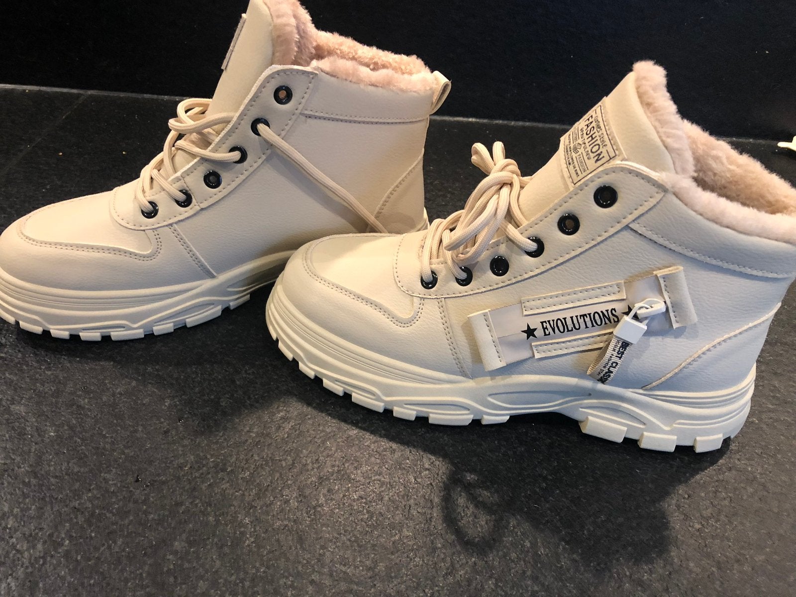 Nieuwe boots maat 40/41, Ophalen of Verzenden, Zo goed als nieuw, Zwart
