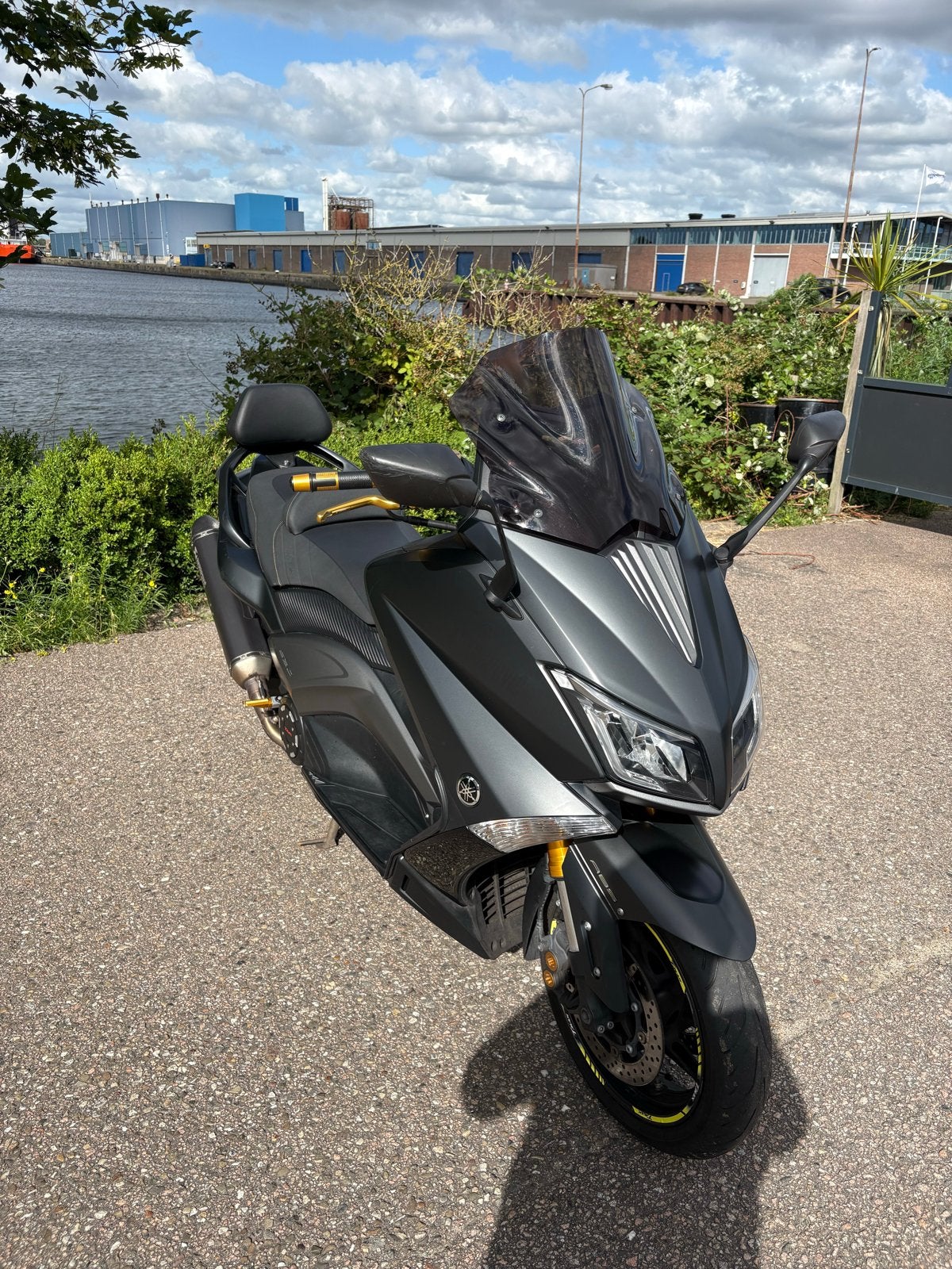 Yamaha TMAX 530 Iron Max - Malossi Akrapovic Rizoma, Motorrijbewijs A, Gebruikt, Particulier, Meer dan 35 kW