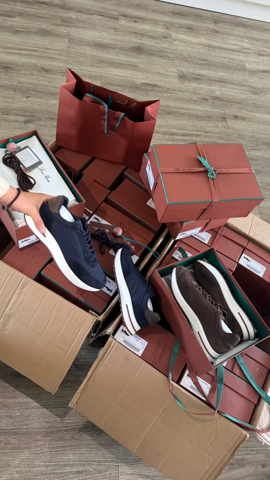 loro piana sneakers ALLE MATEN, Ophalen of Verzenden, Nieuw, Jongen of Meisje, Schoenen