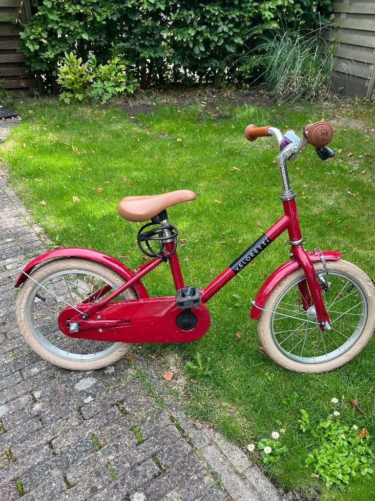 Veloretti kinderfiets rood 16 inch, Fietsen en Brommers, Fietsen | Kinderfietsjes, Ophalen, Terugtraprem, Veloretti, 16 tot 20 inch