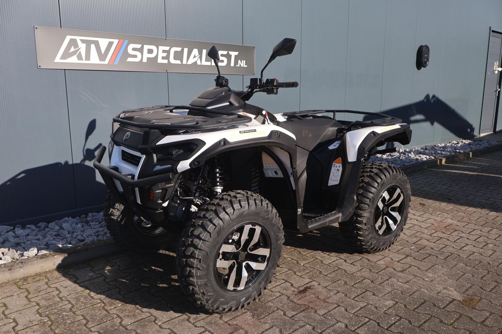 CAN-AM Outlander EV QUAD Elektrische (bj 2026), Motoren, Quads en Trikes, BRP Can am, Infobrpbenelux@brp.com, Uchy 4-6
1006  Lausanne
