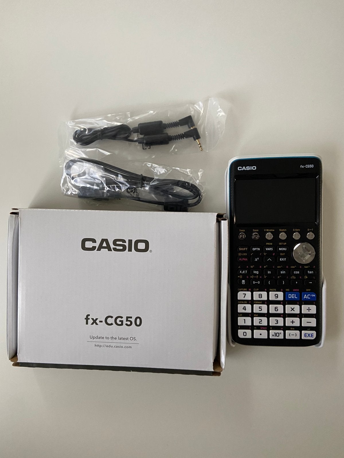 Grafische rekenmachine casio fx-CG50, Diversen, Rekenmachines, Ophalen of Verzenden, Grafische rekenmachine, Zo goed als nieuw