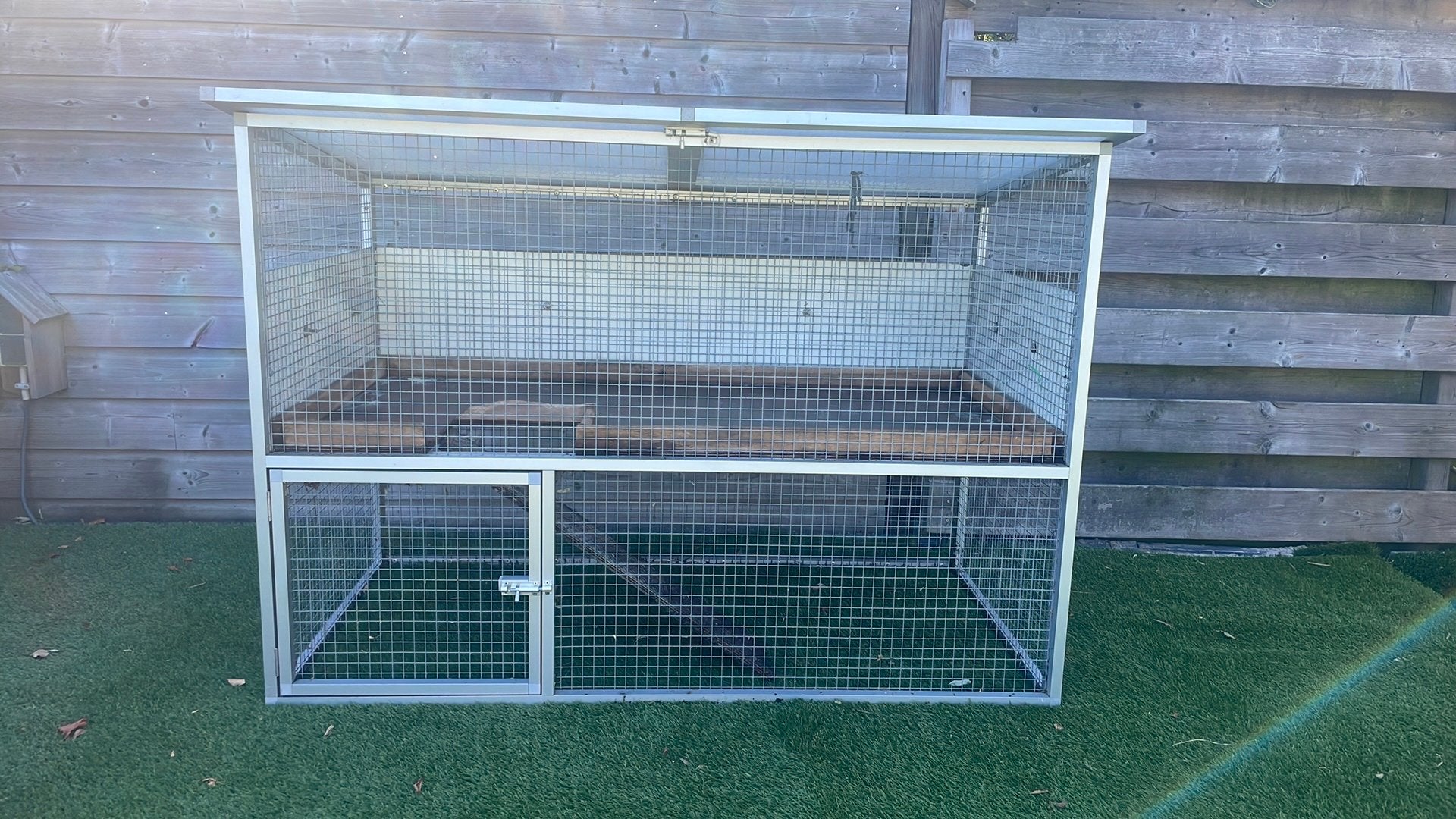 Aluminium konijnenhok, Ophalen, 110 cm of meer, Zo goed als nieuw, 90 cm of meer