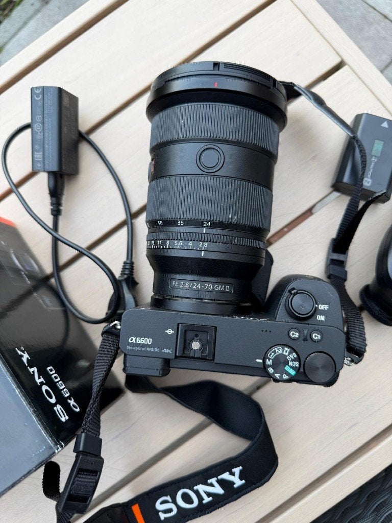 Sony a6600 + 24-70GMll lens, Compact, Ophalen of Verzenden, Zo goed als nieuw, Sony