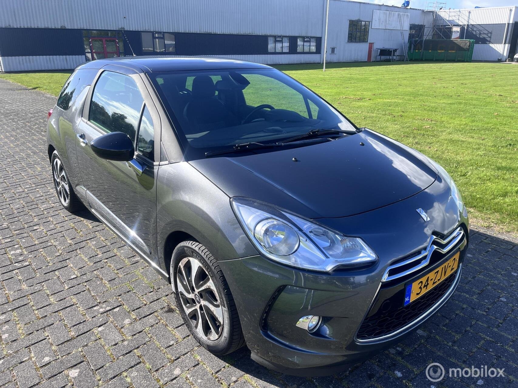 Citroen DS3 1.2 VTi Chic / Motor gereviseerd! / Alles nieuw!, Voorwielaandrijving, Euro 5, Stof, 1199 cc