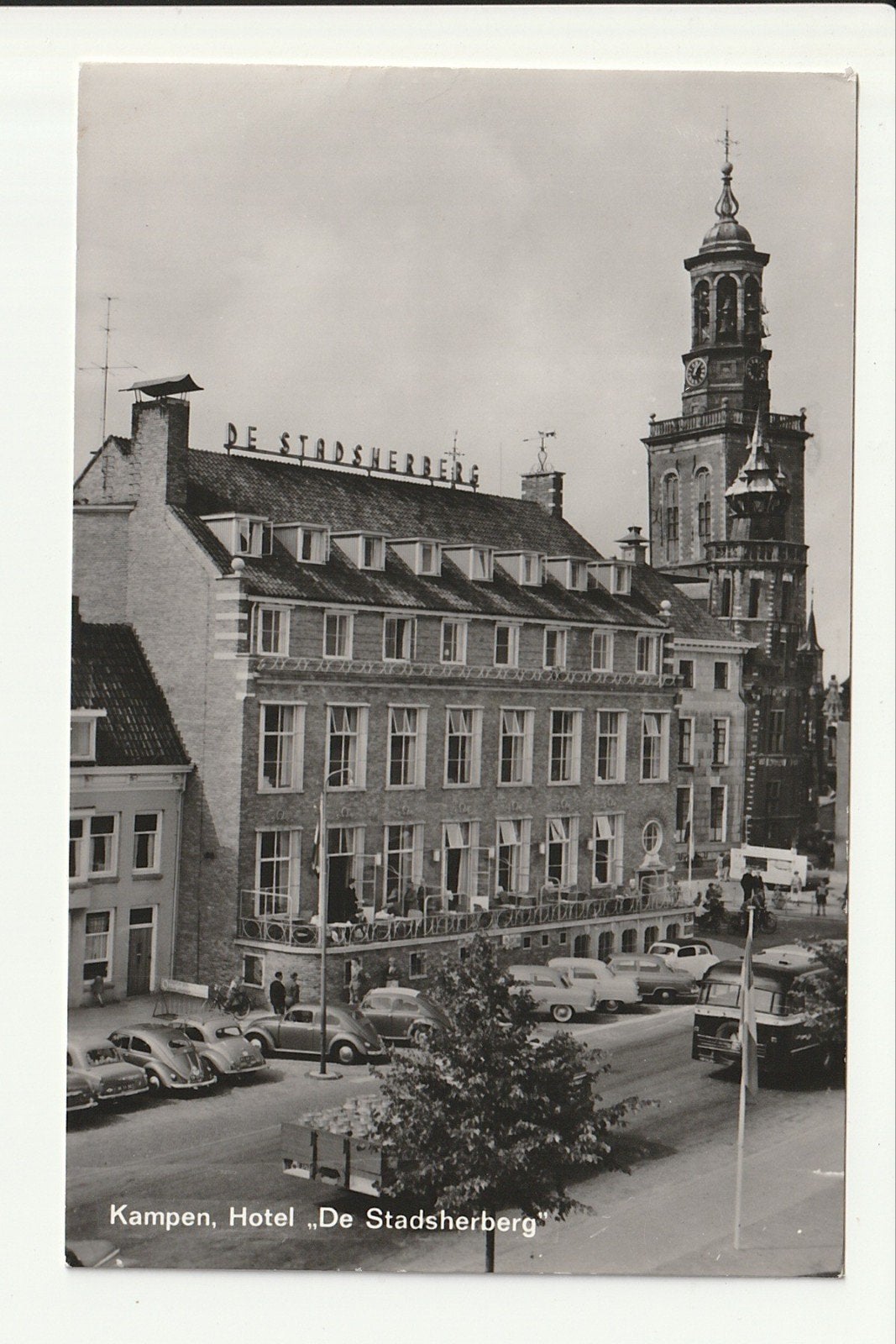 KAMPEN HOTEL DE STADSHERBERG TOREN VW KEVERS AUTO'S NWH BUSL, Ophalen of Verzenden, 1960 tot 1980, Ongelopen, Overijssel