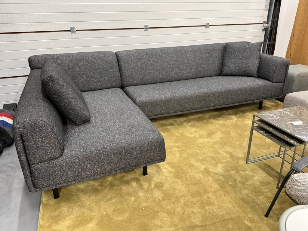 Nieuwstaat Eyye Dura hoekbank Stof design bank 293x171, 250 tot 300 cm, Nieuw, Rechte bank, Design on Stock