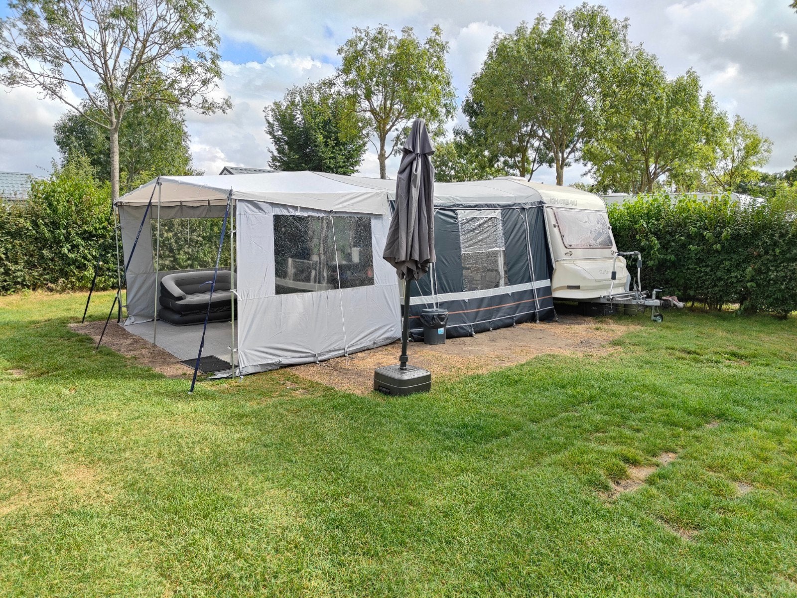 Compleet uitgeruste Caravan, Chateau, Rondzit, Particulier, Luifel