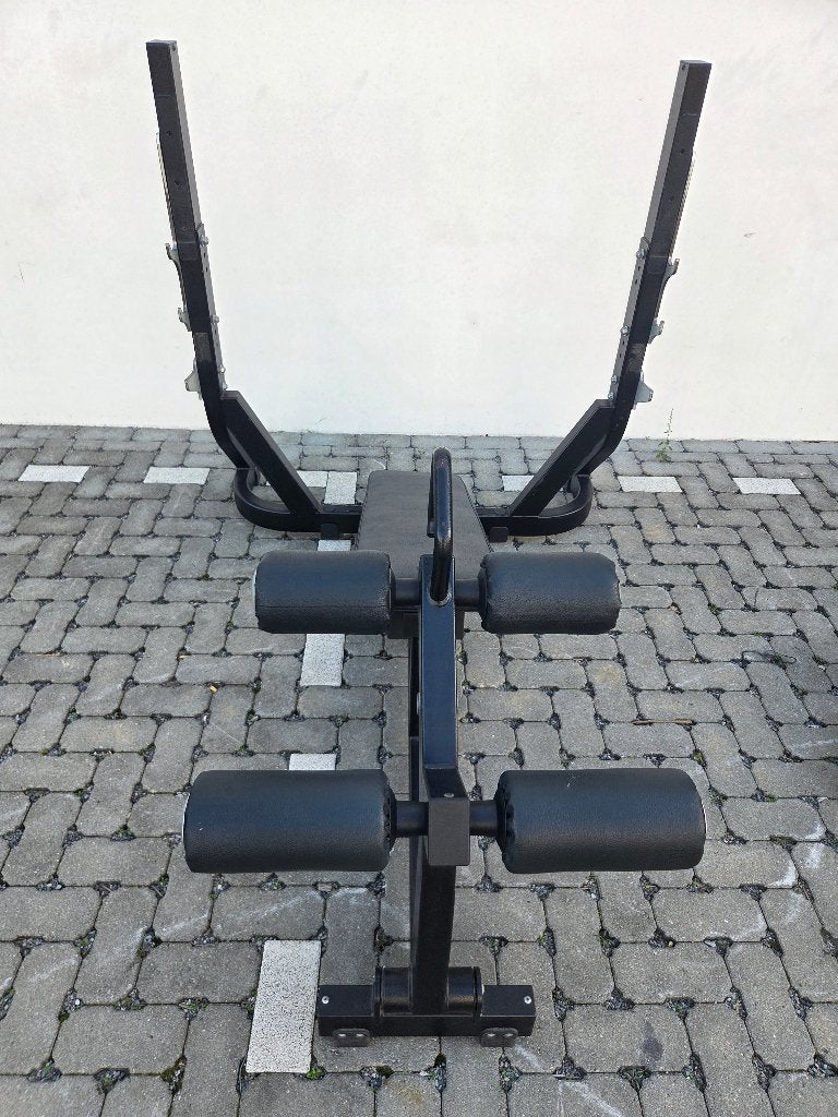 Technogym Pure Strength Olympic Decline Bench