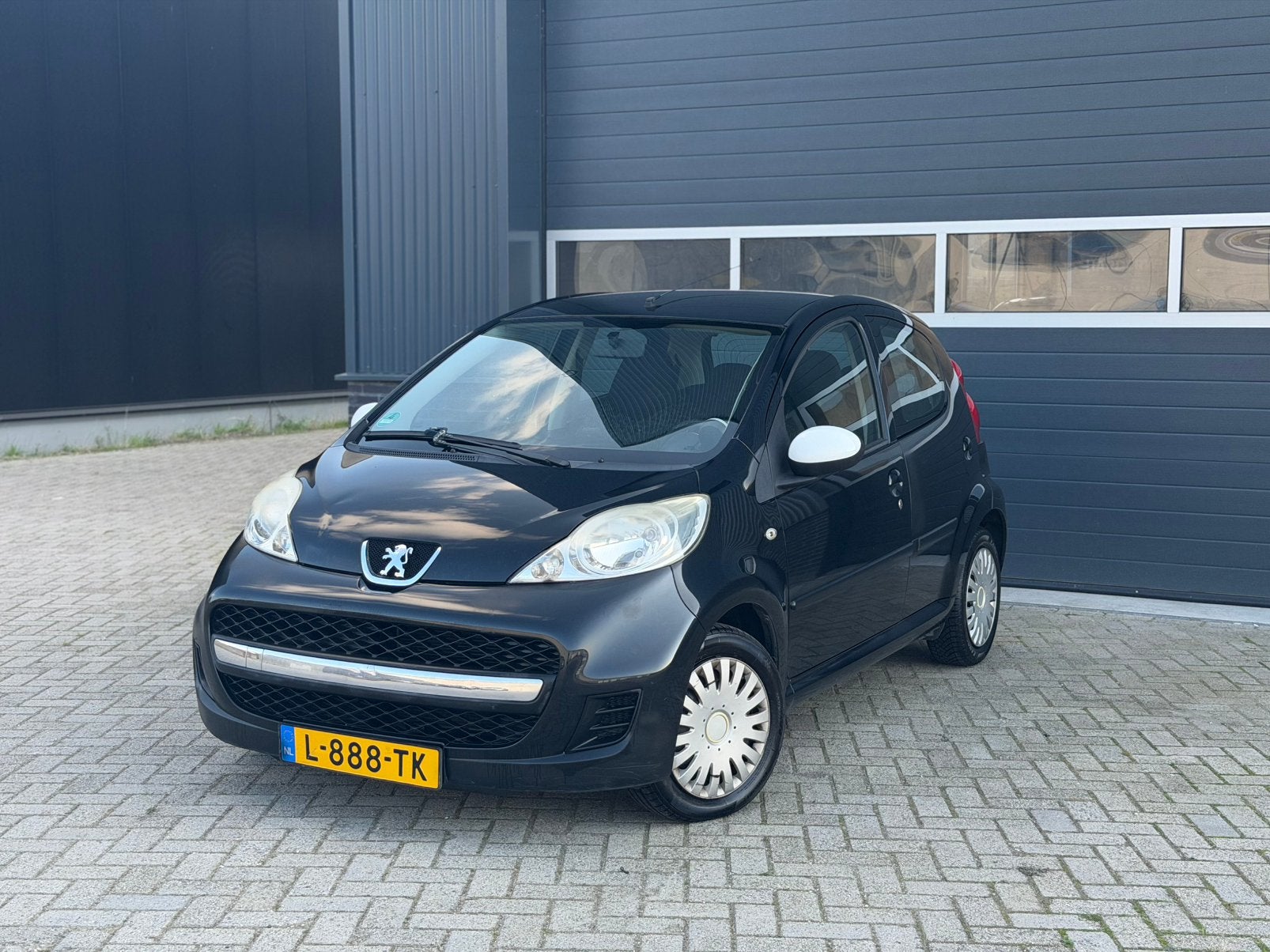 Peugeot 107 1.0 2012 5Dr Nieuwe Apk Airco Elektrische Ramen, Auto's, Voorwielaandrijving, 4 stoelen, 68 pk, Bedrijf