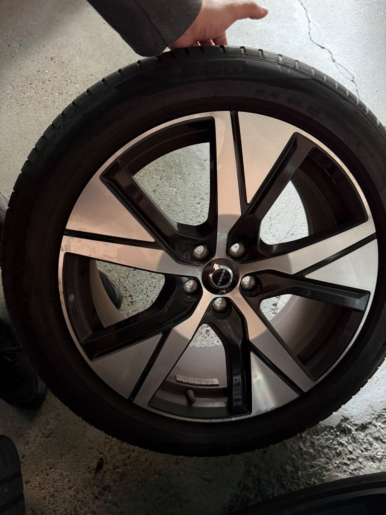 Volvo orgineel 19" 5-Spoke Black Diamond Cut velgen, Auto-onderdelen, Ophalen, 18 inch, Gebruikt, Banden en Velgen