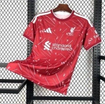 Nieuw Liverpool voetbalshirt - Diverse maten beschikbaar, Maat S, Ophalen of Verzenden, Nieuw, Shirt
