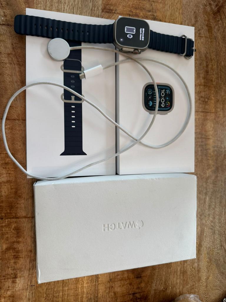 Apple Watch Ultra 2 (49mm) Titanium – Ocean band 94%Bat.Cond, IOS, Ophalen of Verzenden, Zo goed als nieuw, Waterdicht