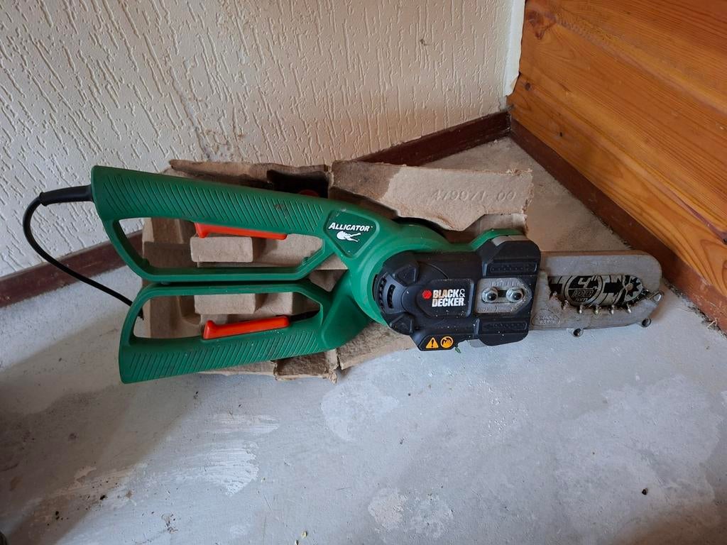Black+Decker Alligator Elektrische Kettingzaag, Ophalen of Verzenden, Gebruikt, Elektrisch, Black+Decker
