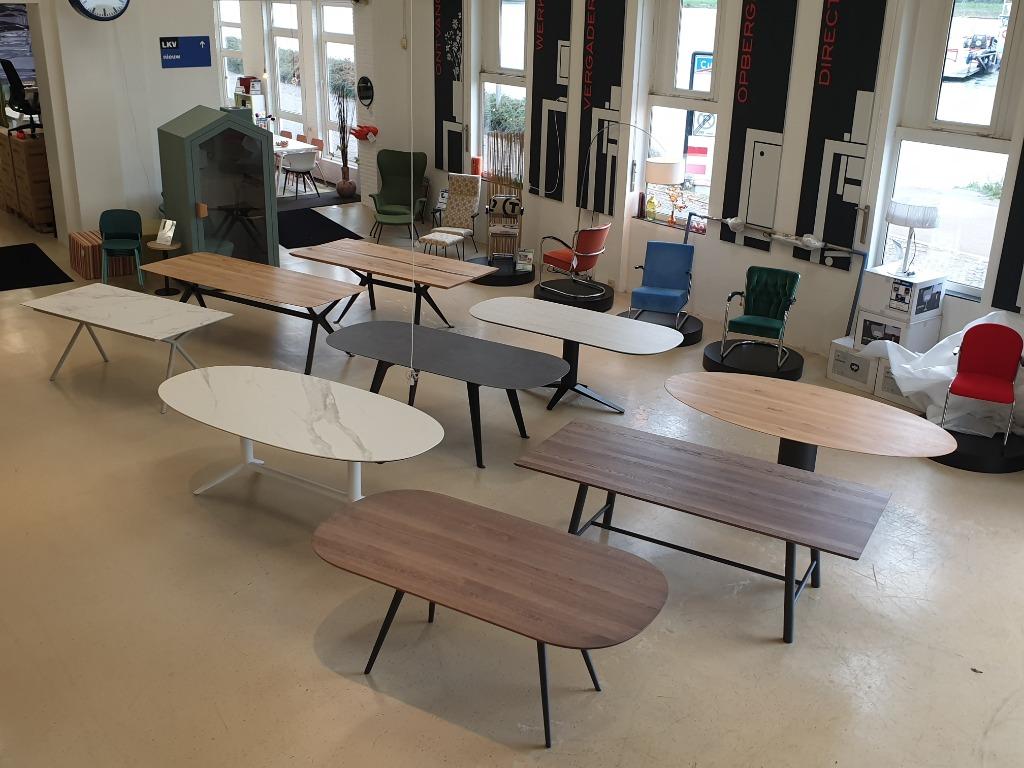 tafel Bert Plantagie, Ophalen, 50 tot 100 cm, Zo goed als nieuw, Vijf personen of meer