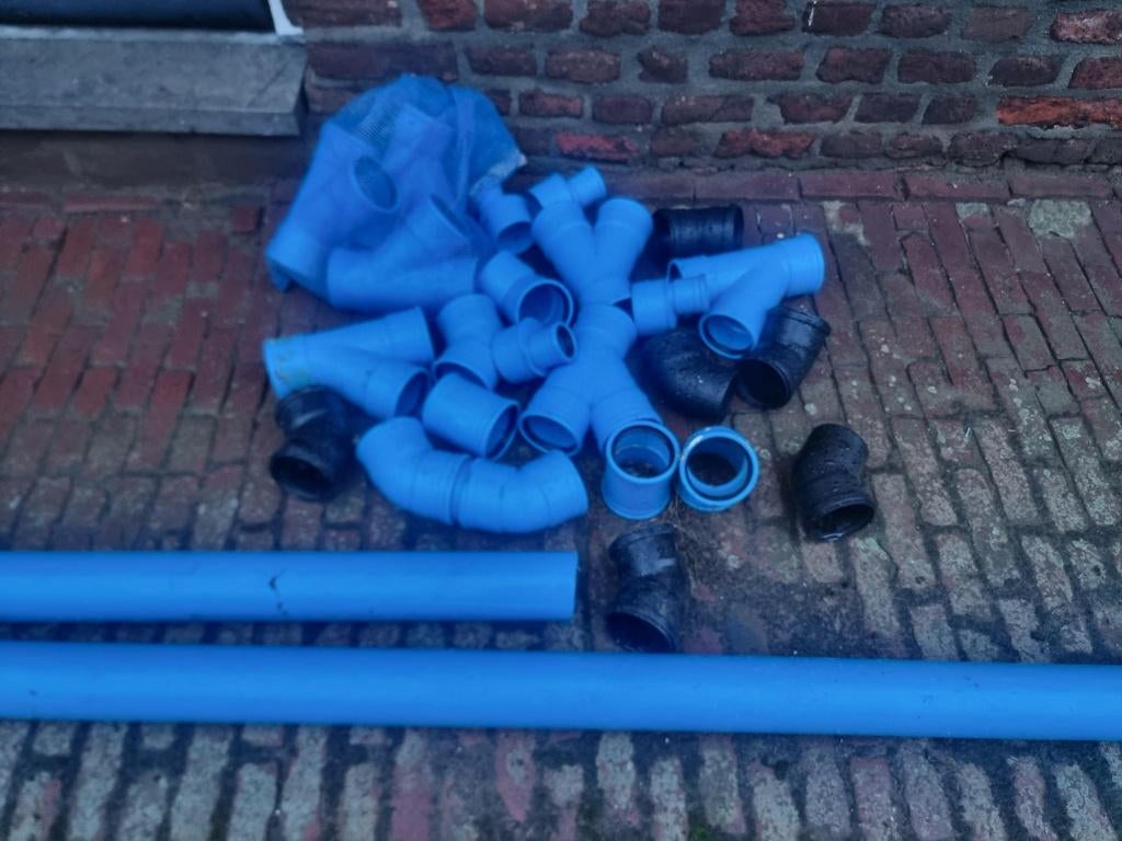 dykasol 90mm bochten en leiding, Ophalen, Pvc, Overige typen, Zo goed als nieuw