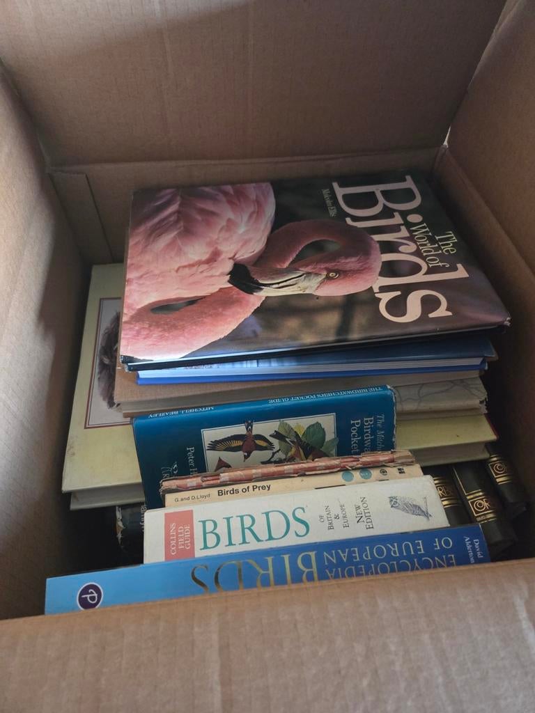 2 dozen vol boeken over vogels engelstalig mooie verzameling, Ophalen