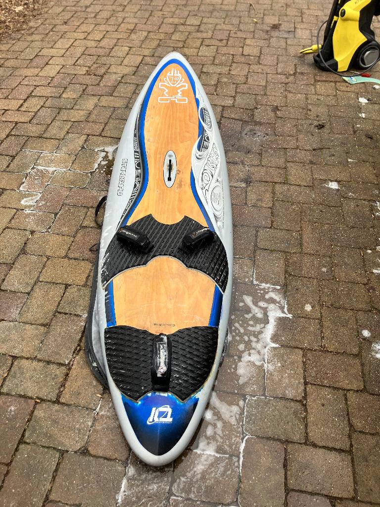 Starboard IQ 96 244x62 freeride, Watersport en Boten, Windsurfen, Ophalen of Verzenden, Gebruikt, Minder dan 250 cm, Plank
