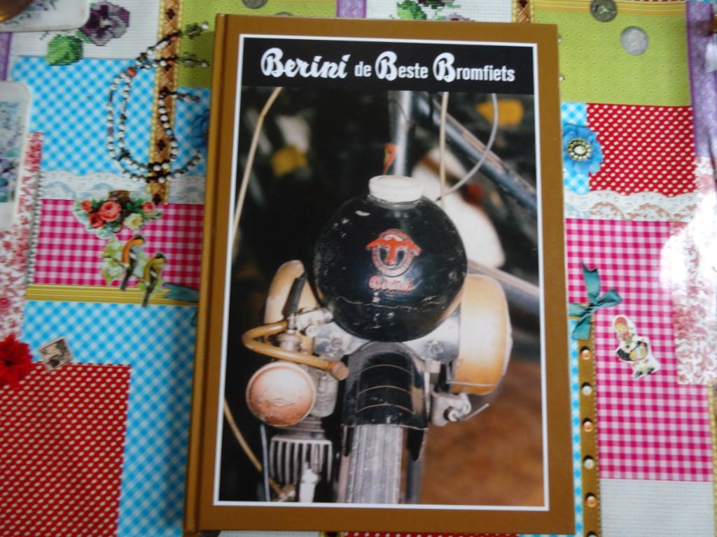 Berini boek: genaamd: Berini de Beste Bromfiets, Ophalen of Verzenden, Nieuw