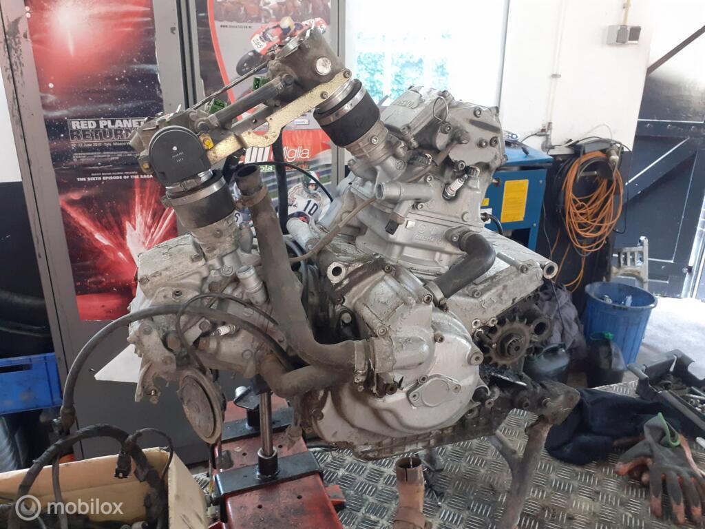 Motorblok blok ST3 ST 3 1000 kabelboom gasklephuis bochten, Motoren, Onderdelen | Ducati, Gebruikt, Ophalen of Verzenden