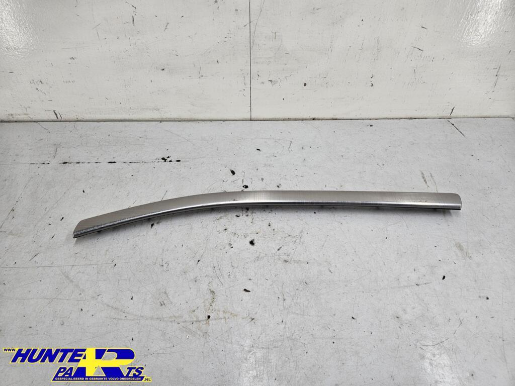 Sierlijst deur RA grijs Volvo S80 II ('06-'15) 30716440, Auto-onderdelen, Gebruikt, Ophalen of Verzenden, Volvo, Volvo