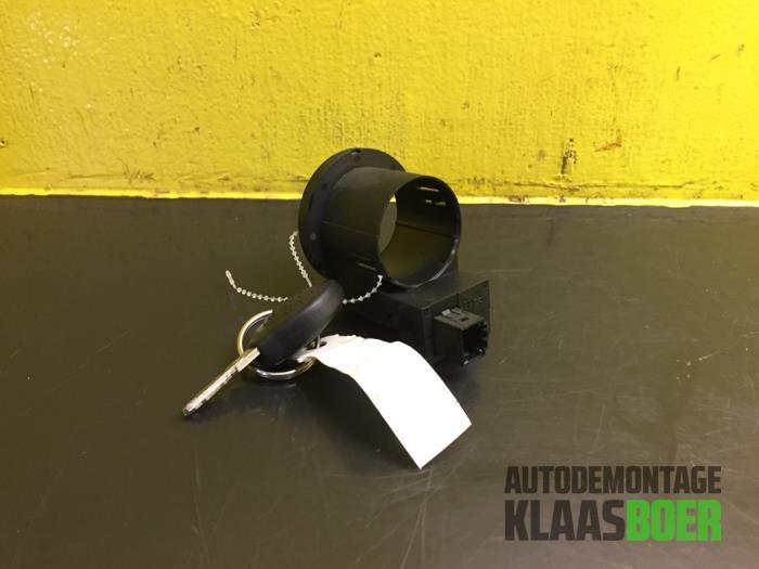 Transponderring van een Peugeot 207, Ophalen of Verzenden, 12 maanden garantie, Gebruikt, Peugeot