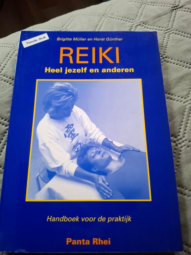 Reiki, Ophalen of Verzenden, Zo goed als nieuw, Spiritualiteit algemeen, Instructieboek