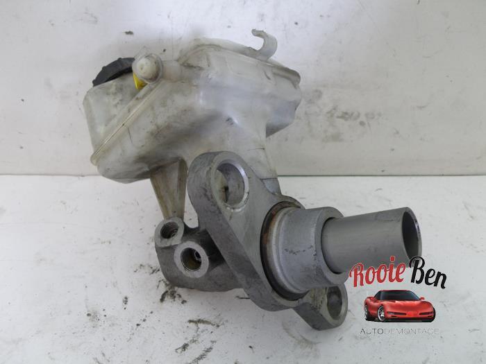 Hoofdremcilinder van een Chevrolet Orlando, Gebruikt, -, Ophalen of Verzenden, -