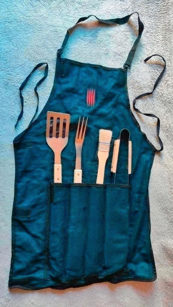 NIEUW Barbecue set - blue jeans schort met BBQ gereedschap, Ophalen of Verzenden, Zo goed als nieuw
