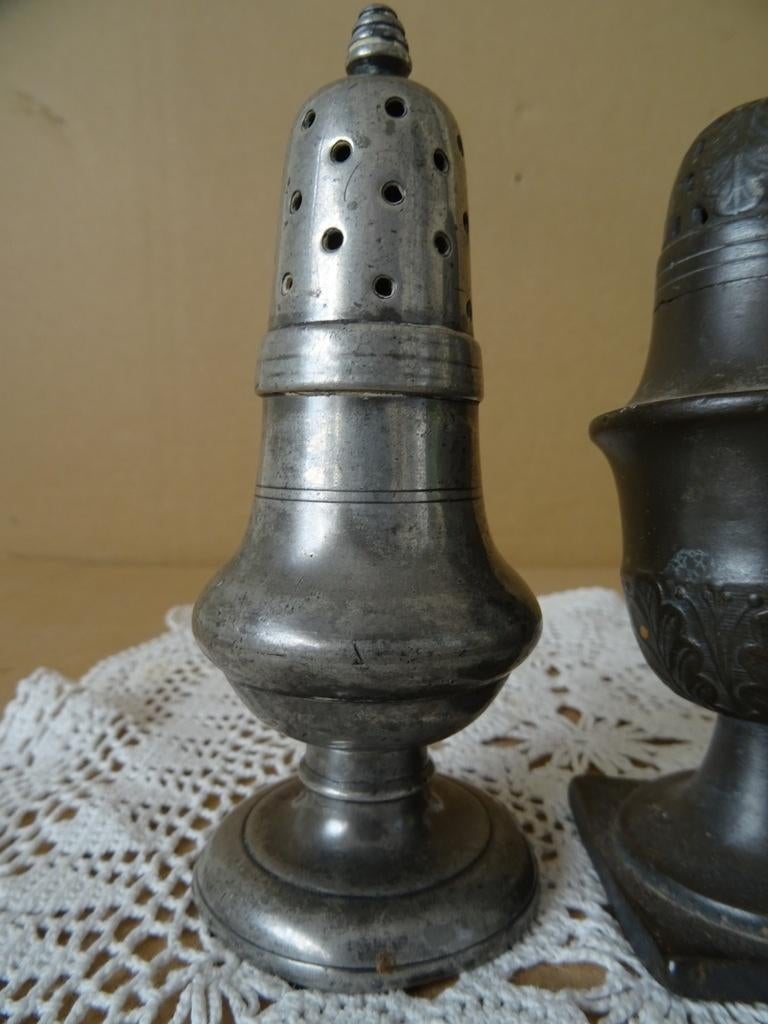 18e eeuw Antieke peperbus collectie tinnen peperbussen 1780, Antiek en Kunst, Ophalen of Verzenden