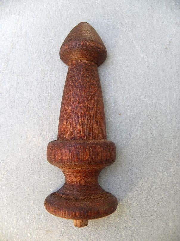 Set houten tollen 1 schoorsteentjes, Antiek en Kunst, Antiek | Klokken, Ophalen of Verzenden