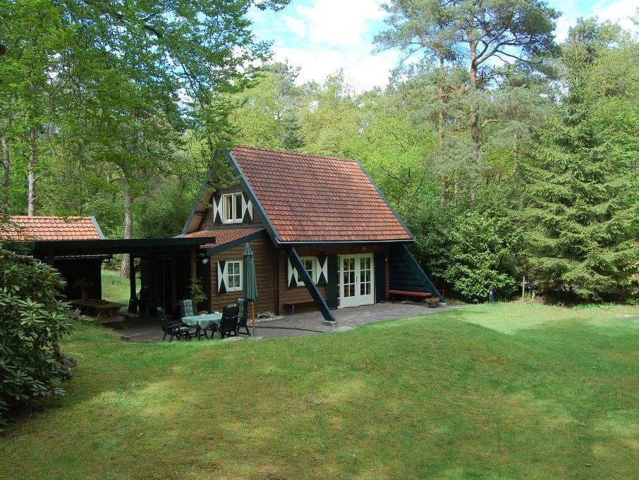 Vakantiehuisje in het Bos Drenthe/Dwingeloo - UNIEK!!, 5 personen, In bos, 2 slaapkamers, Overige typen