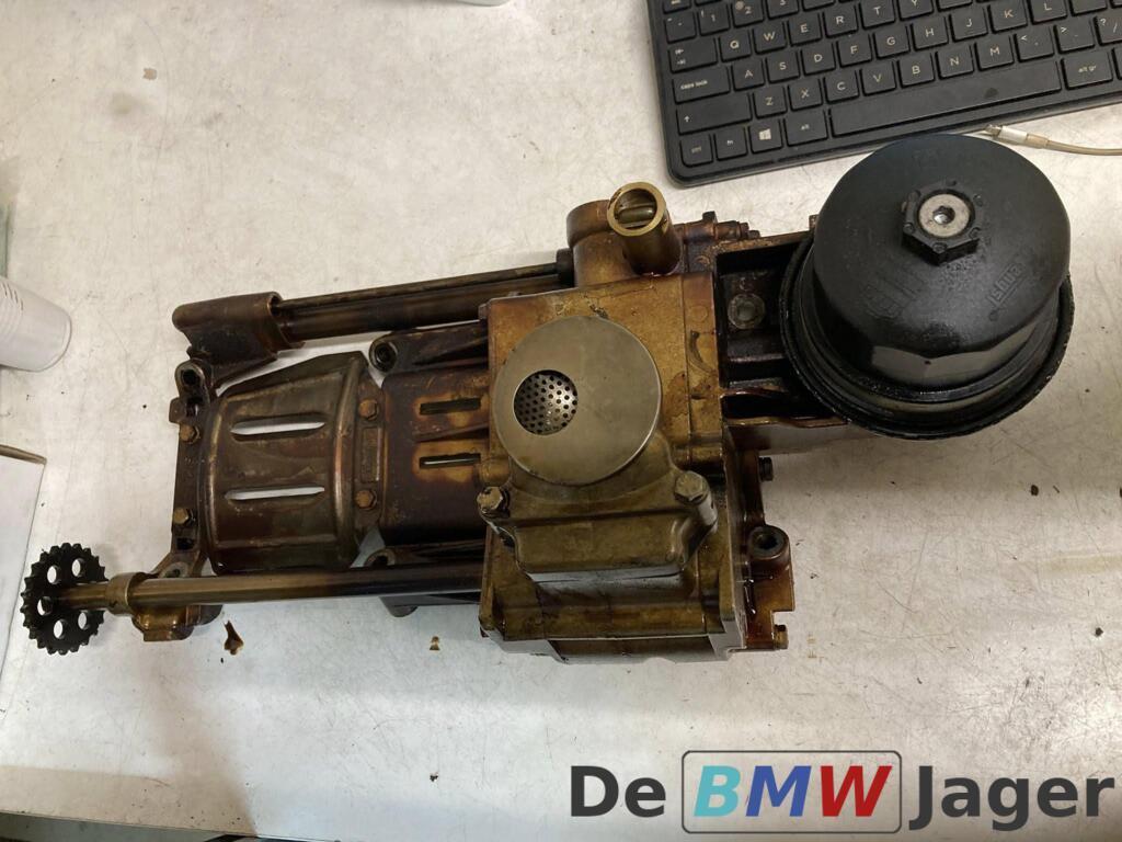 Oliefilter huis BMW E60 E61 E63 E64 E65 E66 E67 11417508662, Auto-onderdelen, Motor en Toebehoren, Gebruikt, Ophalen of Verzenden