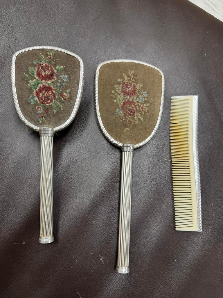 Vintage kaptafel set met spiegel, borstel en kam, Ophalen of Verzenden