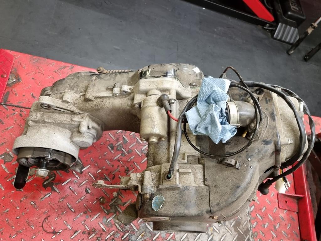 Motorblok gy6 korte as 10 inch euro 4 met ecs, Ophalen, ., ., .