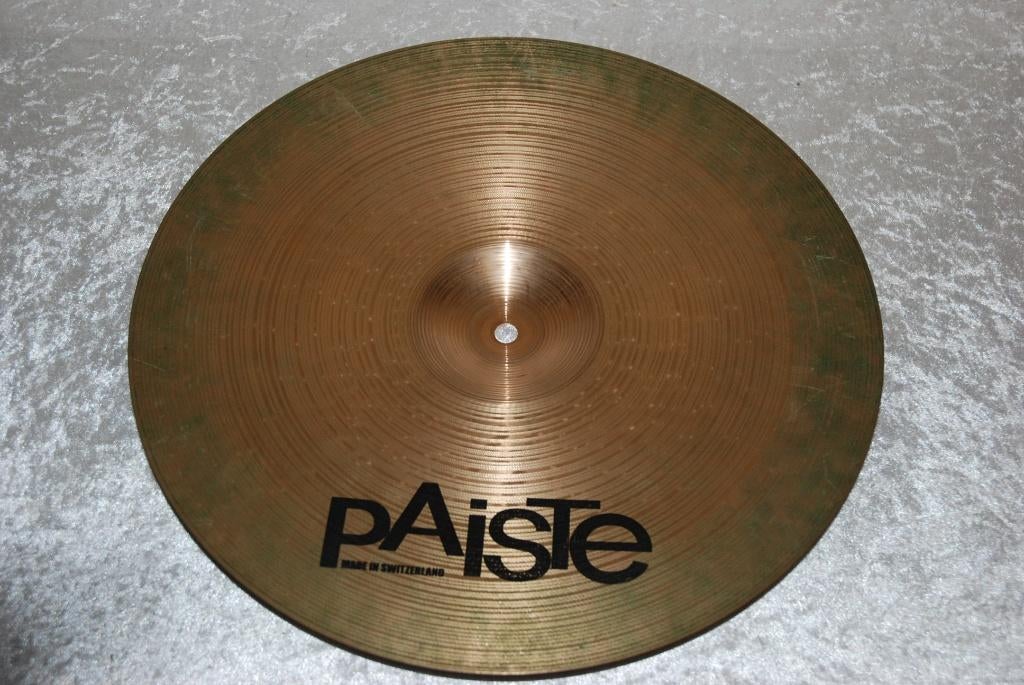 Paiste Innovations thin crash 952gr  16 inch  <26260108>, Gebruikt, ., Drums of Percussie, Ophalen of Verzenden