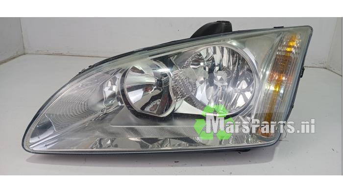 Koplamp links van een Ford Focus, Gebruikt, -, -, Ophalen of Verzenden